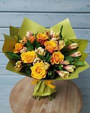 Букет цветов из:  Альстромерии и Розы #REPLACE_PRED# Верхнем Турове
