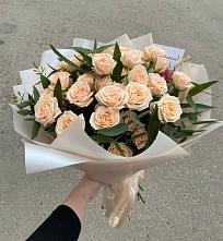 Букет Кремовые розы Латте в Верхнем Турове