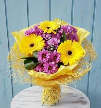 Букет цветов из:  Хризантемы и Герберы в Верхнем Турове