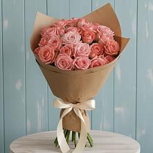 Букет цветов из:  Розы в Верхнем Турове