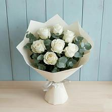 Букет Белые розы в Эвкалипте в Верхнем Турове
