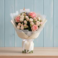 Букет цветов из:  Розы в Верхнем Турове